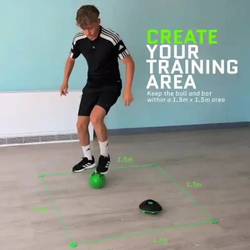 Soccer Bot interaktív fociedző robot