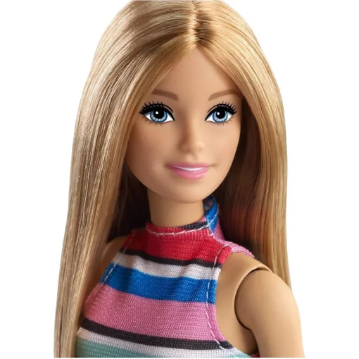 Mattel Barbie baba cipőkkel és ruházati kiegészítőkkel