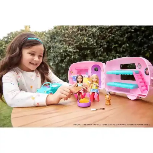 Mattel Barbie lakókocsi autóval és Chelsea babával