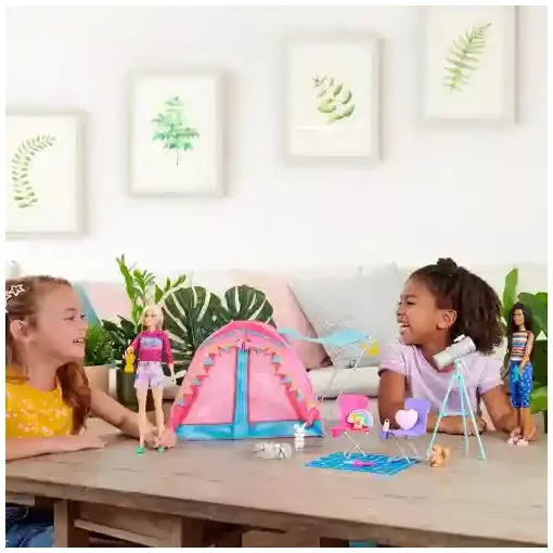 Mattel Barbie kempingezés babákkal és sátorral