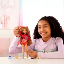 Mattel Barbie Dream Besties Teresa hajlékony divatbaba kiegészítőkkel