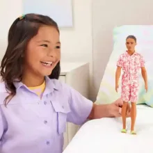 Mattel Barbie Fashionistas Ken fiú baba nyári ruhában