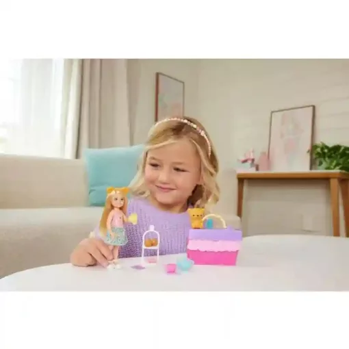 Mattel Barbie Club Chelsea teadélután játékszett
