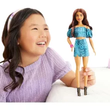 Mattel Barbie Style baba türkizkék ruhában