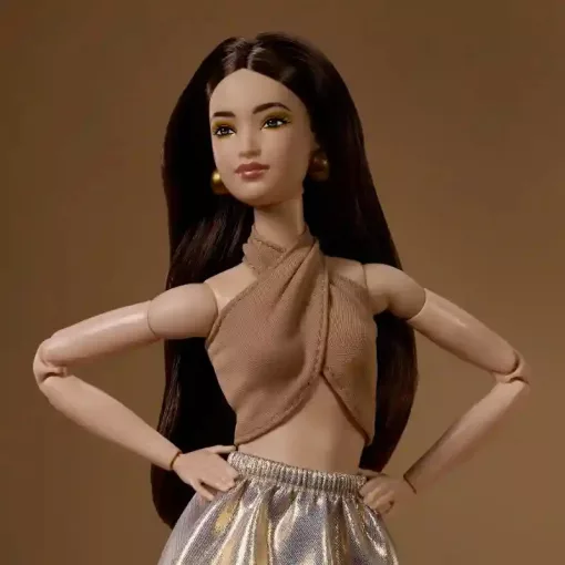 Mattel Barbie Basics Signature Model Collector divatbaba 06 keresztpántos felsőben
