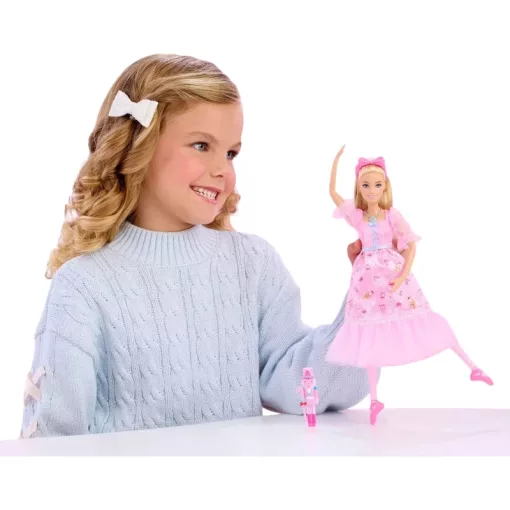Mattel Barbie és a Diótörő – Clara balerina baba