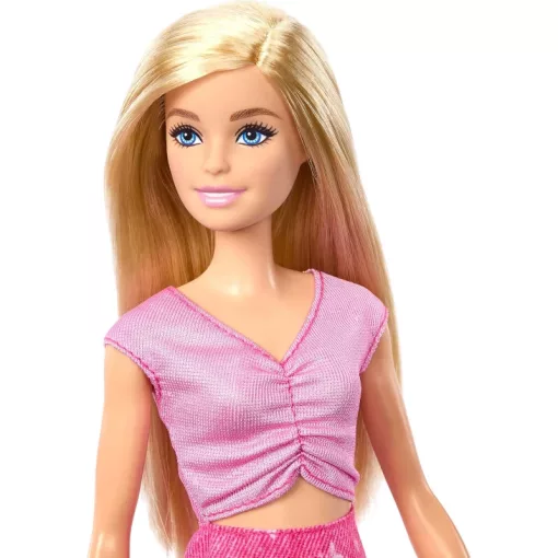 Mattel Barbie Family & Friends utazó Malibu baba kiegészítőkkel