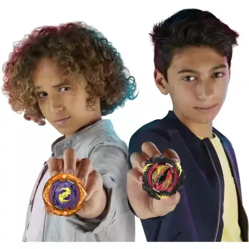 Hasbro Beyblade Burst QuadStrike harci aréna 2db pörgettyűvel és kilövővel