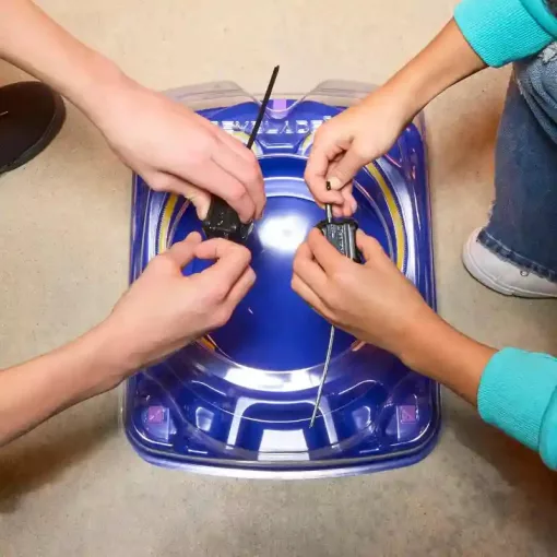 Hasbro Beyblade X Drop Attack harci aréna 2db pörgettyűvel és kilövővel