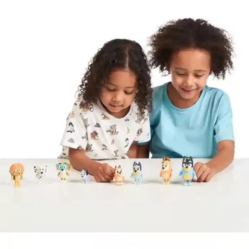 Bluey - Bluey családja és barátai 8db-os figuraszett