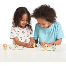 Bluey - Bluey családja és barátai 8db-os figuraszett