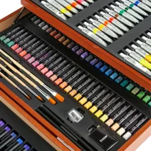 Crafty Co. 174 részes rajz- és festőkészlet fa tárolódobozban
