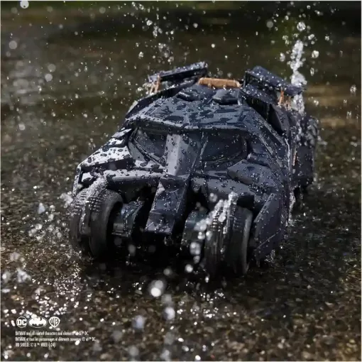 DC Batman - Távirányítós RC Batmobile Tumbler autó 35cm, A sötét lovag