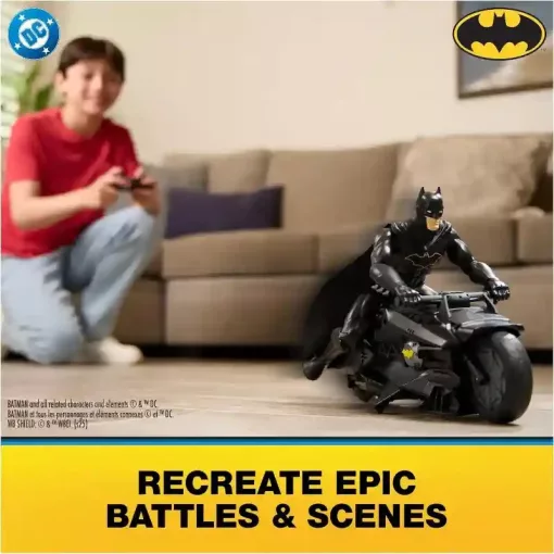 DC Batman - Távirányítós RC Batcycle motor figurával 38cm