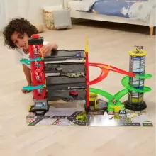 Dickie Toys óriás 4 emeletes parkolóház járművekkel, lifttel, fénnyel és hanggal