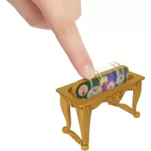 Mattel Disney A szépség és a szörnyeteg: Belle szétnyitható kastélya babával