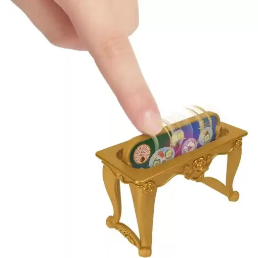 Mattel Disney A szépség és a szörnyeteg: Belle szétnyitható kastélya babával