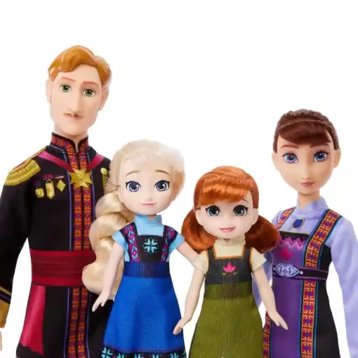Mattel Disney Jégvarázs: Arendelle királyi család Anna és Elza gyerek babákkal