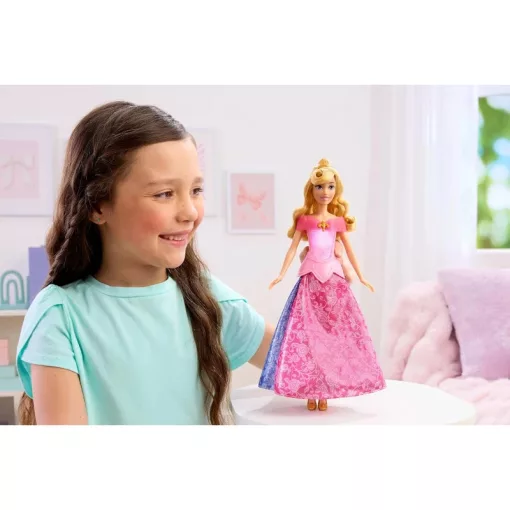 Mattel Disney Csipkerózsika: Auróra átváltozó divatbaba fénnyel