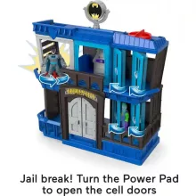 Mattel Fisher-Price Batman - Gotham City interaktív börtöne figurákkal, DC Super Friends