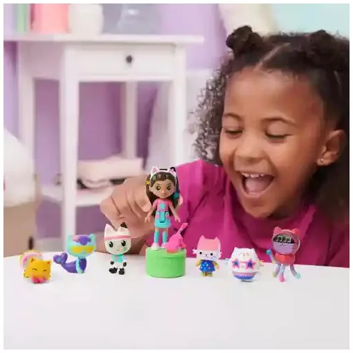 Gabi babaháza: Figuraszett