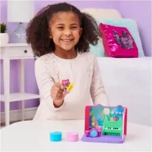Gabi babaháza: Gabi zeneszobája DJ Cicafa figurával