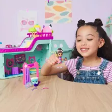 Gabi babaháza: Gabi barátsághajója