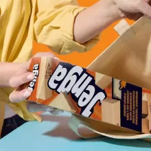 Hasbro Jenga társasjáték digitális kockával