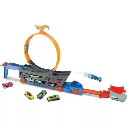 Mattel Hot Wheels hurokpálya ugratóval kamionon