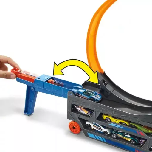 Mattel Hot Wheels hurokpálya ugratóval kamionon