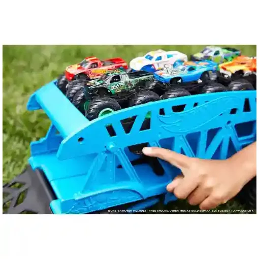 Mattel Hot Wheels Monster Trucks szállító kamion 3db autóval
