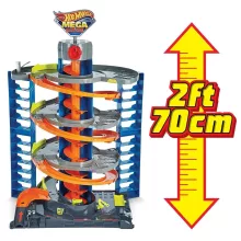 Mattel Hot Wheels GTT95 Mega garázs kisautóval