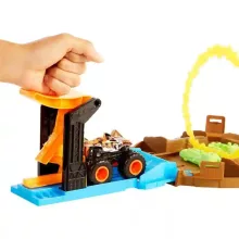 Mattel Hot Wheels Monster Trucks kaszkadőr kerék játékszett 2db autóval