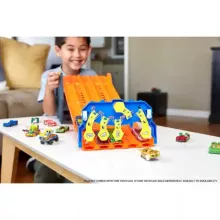 Mattel Hot Wheels hordozható kigördíthető versenypálya