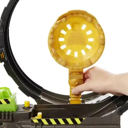Mattel Hot Wheels Monster Trucks hurok kihívás játékszett 8db autóval