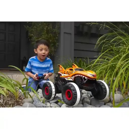 Mattel Hot Wheels távirányítós RC Monster Trucks Tiger Shark terepautó