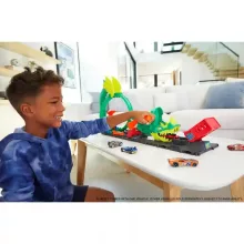Mattel Hot Wheels sárkányhurok pályaszett tűzoltóautóval