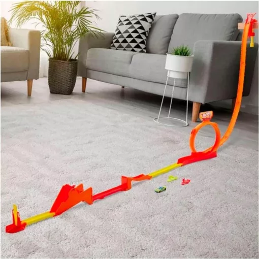 Mattel Hot Wheels szuper ugratópálya kisautóval