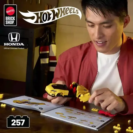 Mattel Brick Shop Hot Wheels '07 Honda S2000 építőjáték kisautóval