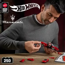 Mattel Brick Shop Hot Wheels Maserati MC20 építőjáték kisautóval