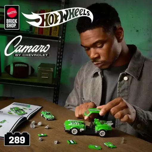 Mattel Brick Shop Hot Wheels Custom '68 Chevrolet Camaro építőjáték kisautóval