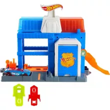 Mattel Hot Wheels emeletes városi rendőrség játékszett kisautóval