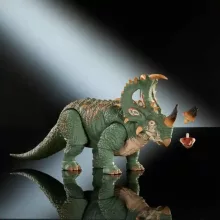 Mattel Jurassic World Sinoceratops dino figura 30cm, Hammond Collection