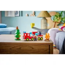 Lego Duplo 10473 Tűzoltóautó tömlővel és tűzoltóval