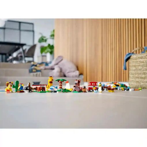 Lego Classic 11015 A világ állatai és növényei