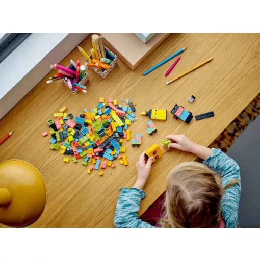 Lego Classic 11027 Kreatív neon kockák