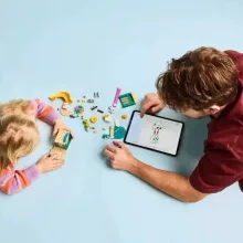Lego Bluey 11201 Bluey és Kloé vidám kalandjai a játszótéren