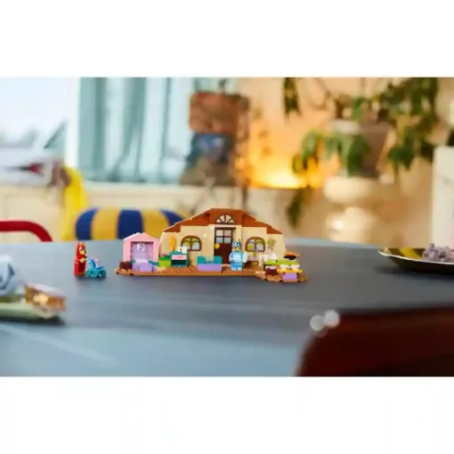 LEGO® Bluey 11221 Rozsdás és Bluey a suliban