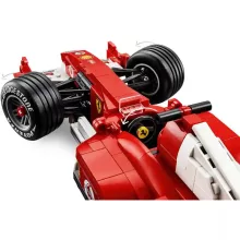 Lego Icons 11375 Ferrari F2004 Formula 1 versenyautó és Michael Schumacher
