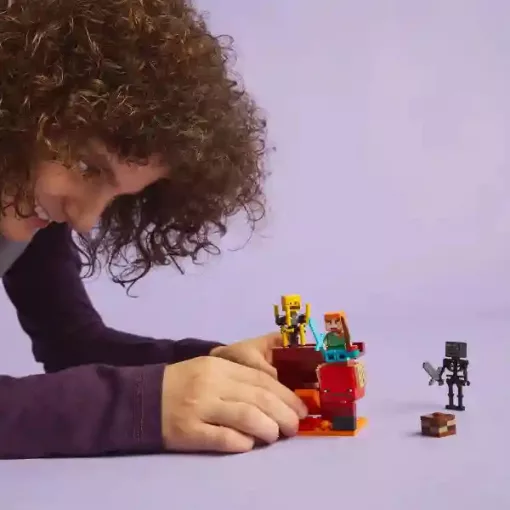 Lego Minecraft 21266 Csata az alvilági lávatónál